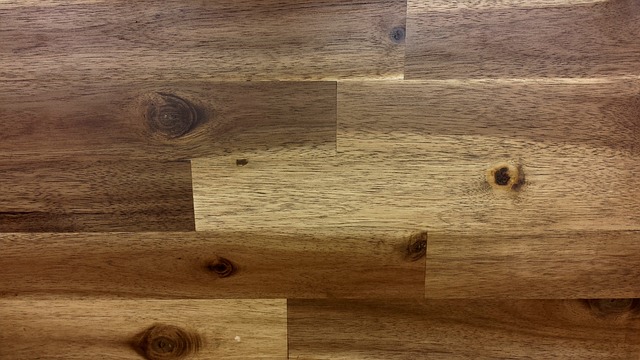 textura tvrdého dřeva